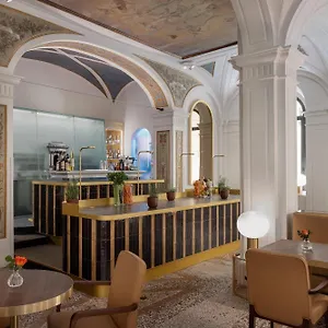 Maison Piazza Di Spagna Esperienze Hotel Roma