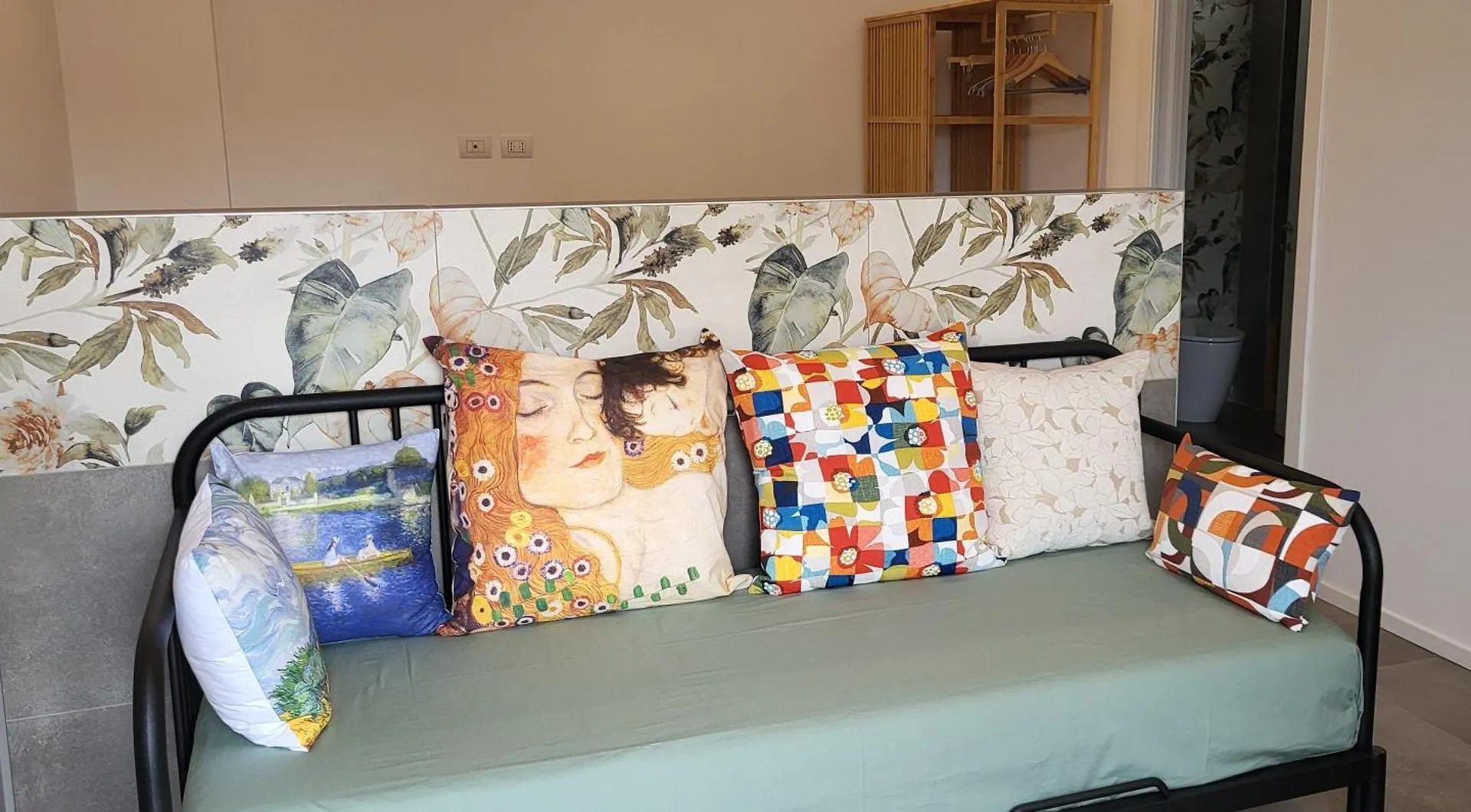 Bed & Breakfast B&B El Brumista Due Milan Italy
